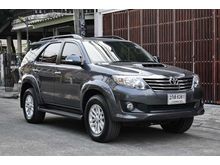 2013 Toyota Fortuner 3.0 (ปี 12-15) V SUV AT