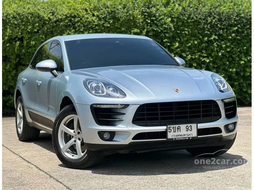2016 Porsche MACAN SUV