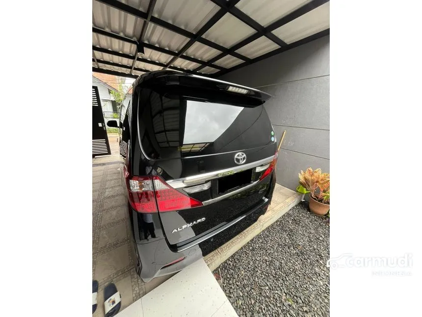 2012 Toyota Alphard SC MPV
