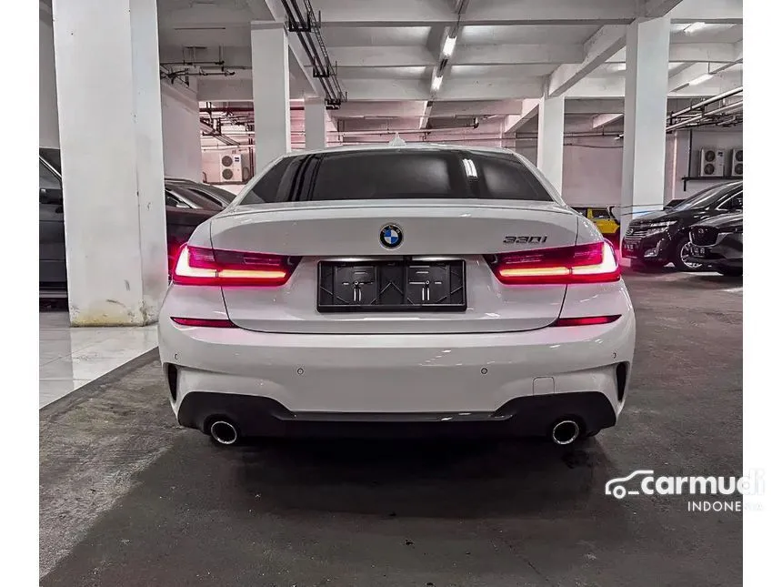 2020 BMW 330i M Sport Sedan