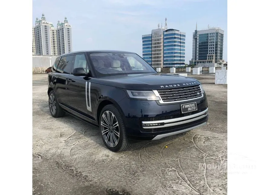 Jual Mobil Land Rover Range Rover 2023 P400 Autobiography LWB 3.0 di ...