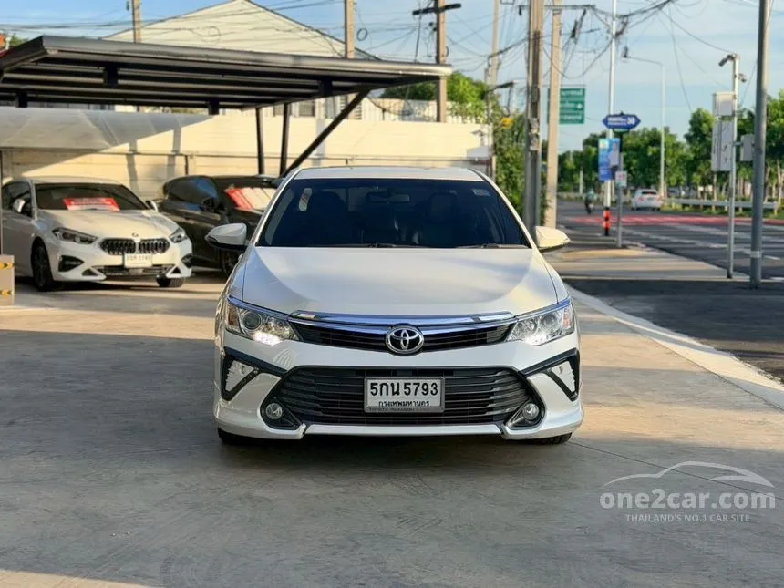 2016 Toyota CAMRY G Extremo Sedan