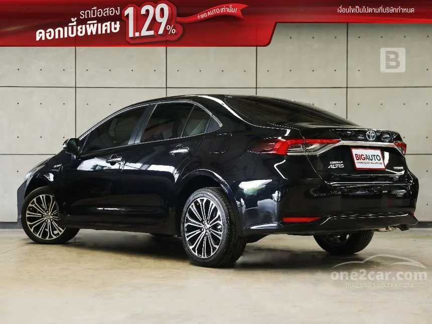 2021 Toyota Corolla Altis Hybrid Premium Sedan