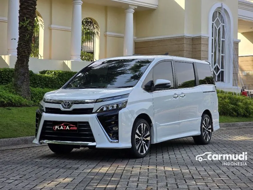 2020 Toyota Voxy Wagon