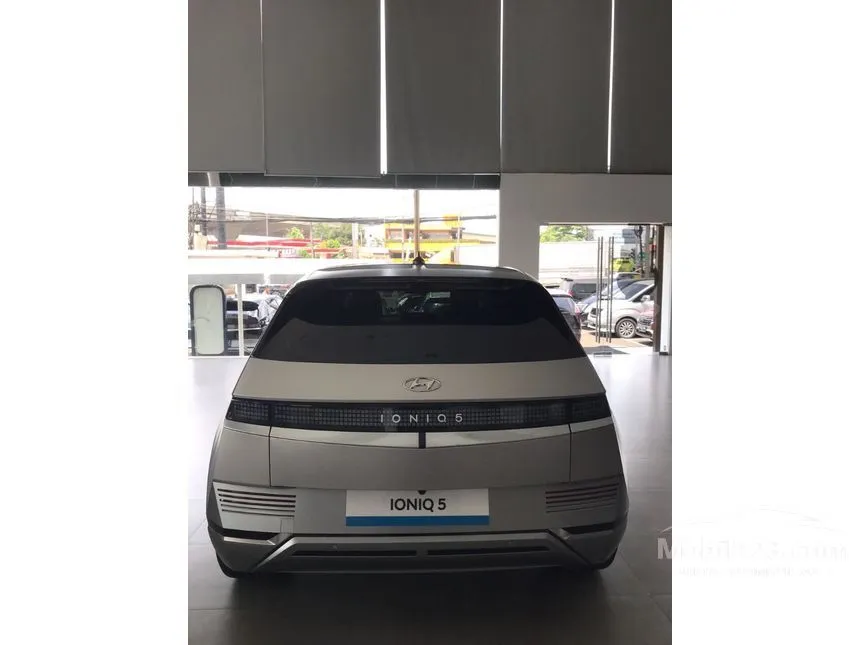 Jual Mobil Hyundai IONIQ 5 2024 Long Range Signature di Jawa Barat Automatic Wagon Silver Rp 782.000.000
