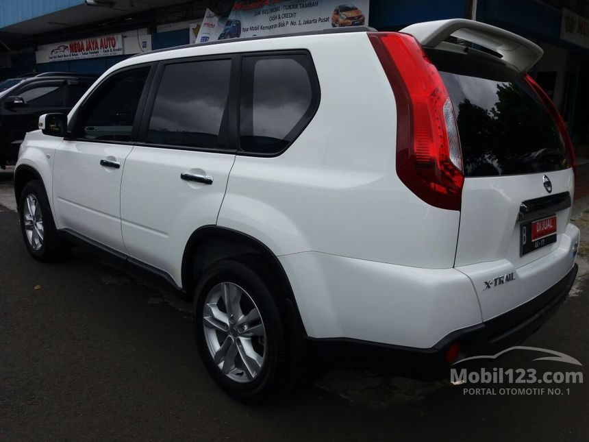 Jual Mobil Nissan X-Trail 2012 ST 2.5 di DKI Jakarta 