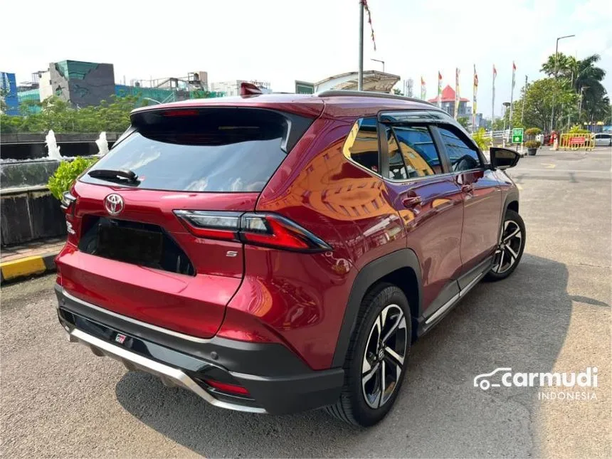 2023 Toyota Yaris Cross S (Premium Colour) SUV