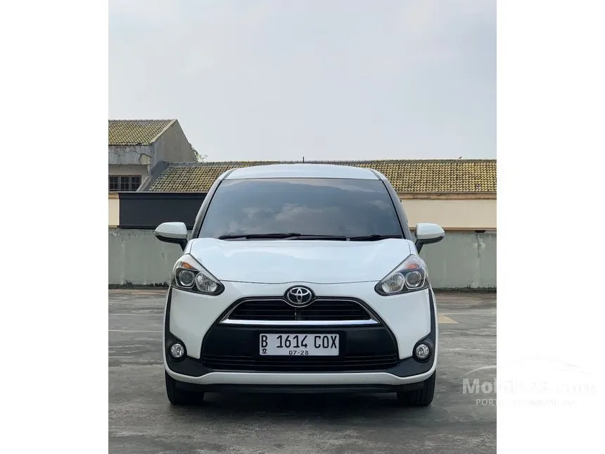 Jual Mobil Toyota Sienta 2018 V 1.5 di DKI Jakarta Automatic MPV Putih Rp 177.000.000