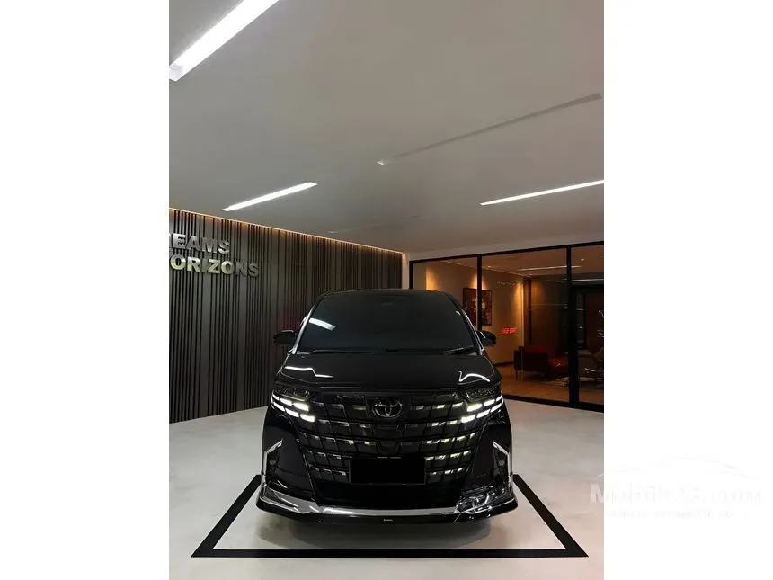 2024 Toyota Alphard HEV Modelista MPV