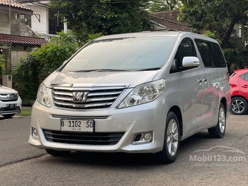 2012 Toyota Alphard G MPV