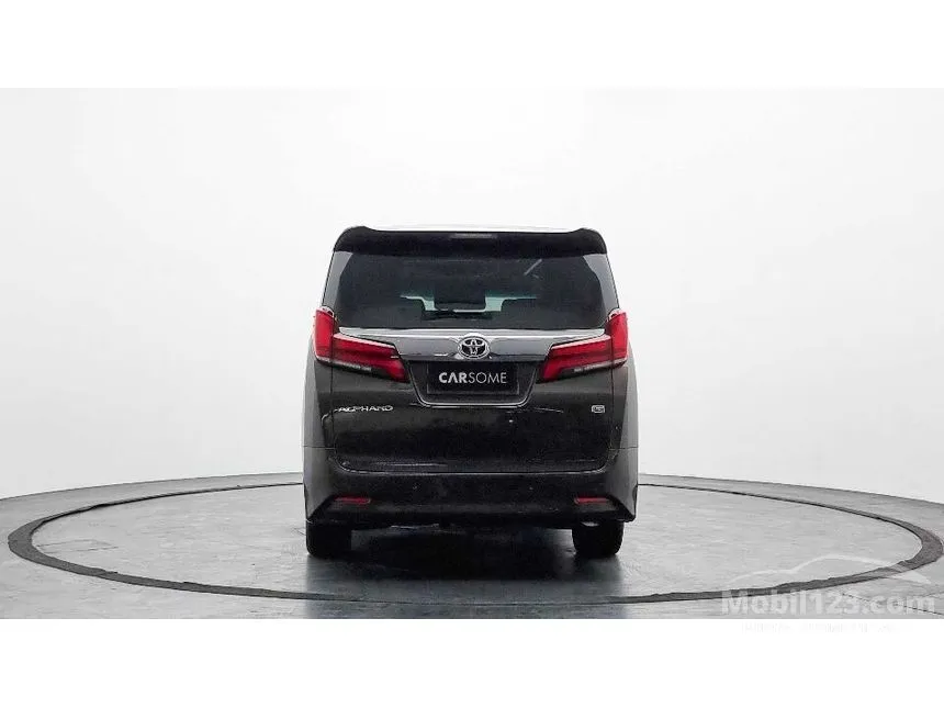 Alphard Abu: Mewah, Elegan, dan Berwibawa di Jalanan