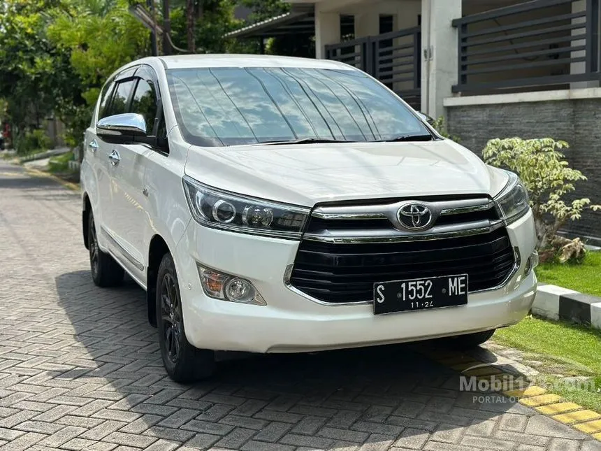 Jual Mobil Toyota Kijang Innova 2016 Q 2.0 di Jawa Timur Automatic MPV Putih Rp 265.000.000