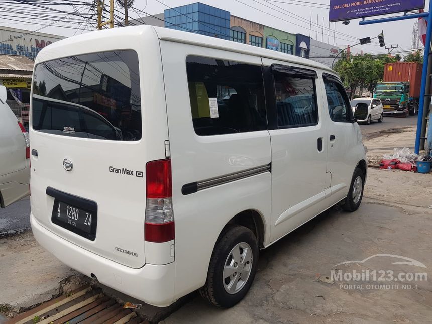 Jual Mobil  Daihatsu  Gran  Max  2022 D 1 3 di Banten Manual 