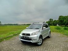 Toyota Rush 1.5 S AT 2012 Silver DP 16jt,Free Smartphone Tanpa Diundi