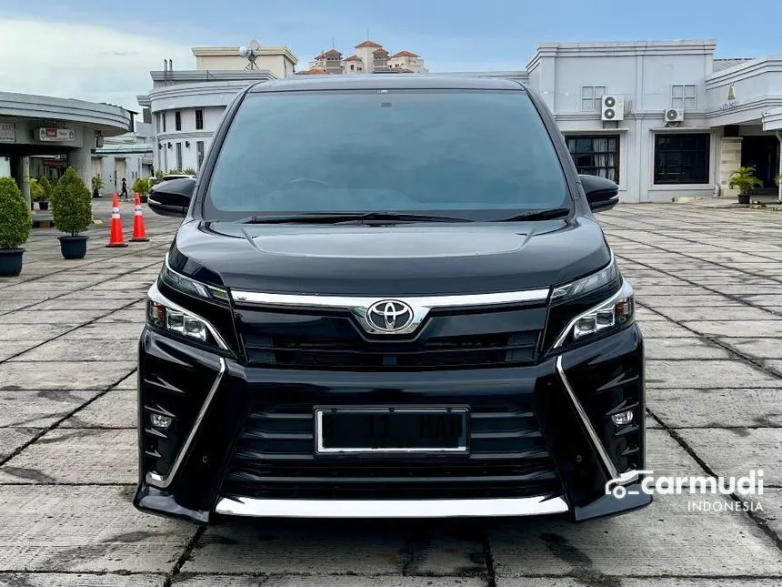 2018 Toyota Voxy Wagon