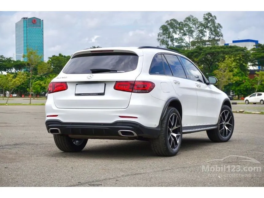 2022 Mercedes-Benz GLC200 Night Edition AMG Line SUV