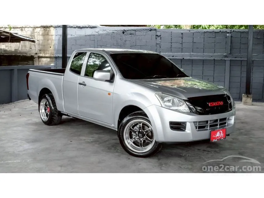 2014 Isuzu D-MAX S Space Cab Pickup