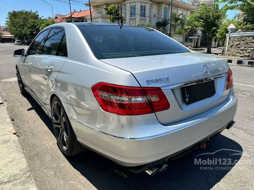 2009 Mercedes-Benz E300 Elegance Sedan