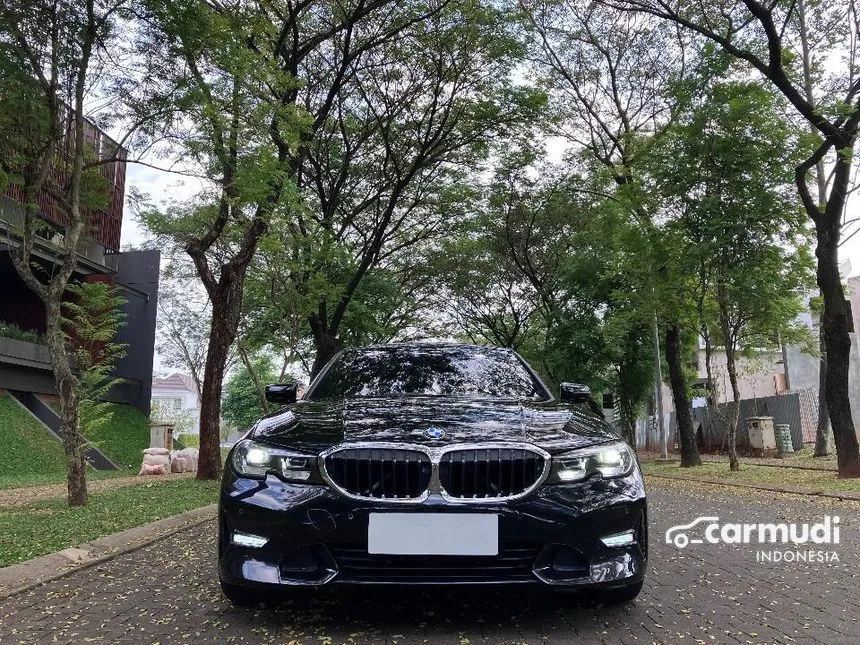 2021 BMW 320i Sport Sedan