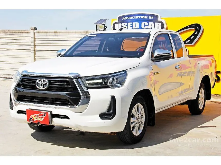2022 Toyota Hilux Revo Z Edition Mid Pickup