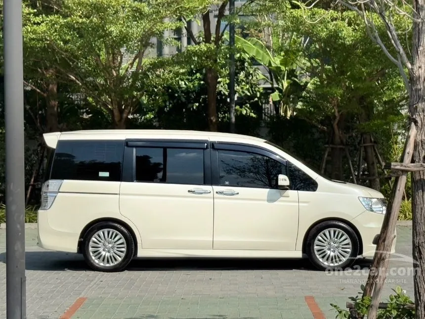 2012 Honda STEPWGN Spada JP Wagon
