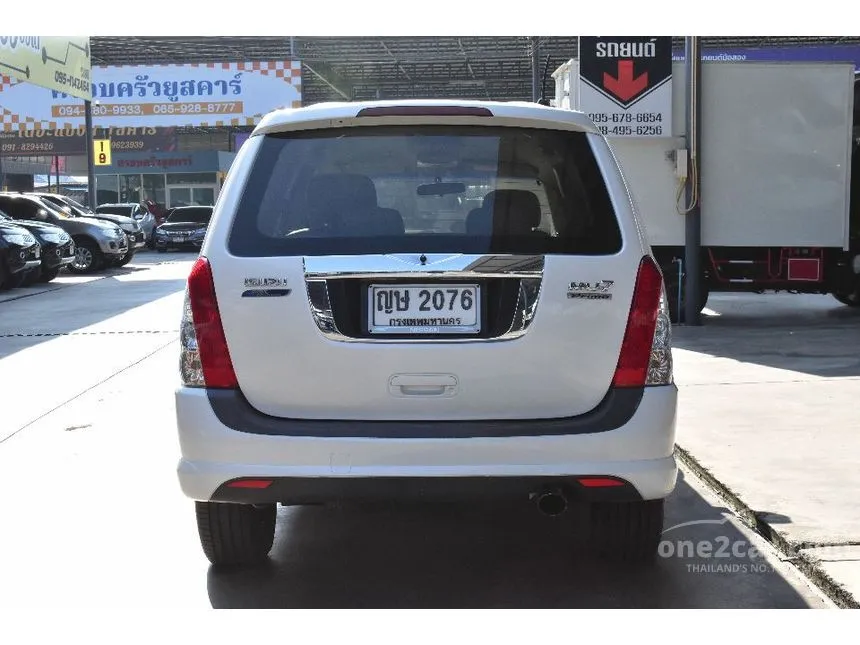 2011 Isuzu MU-7 Primo Super Titanium VGS SUV