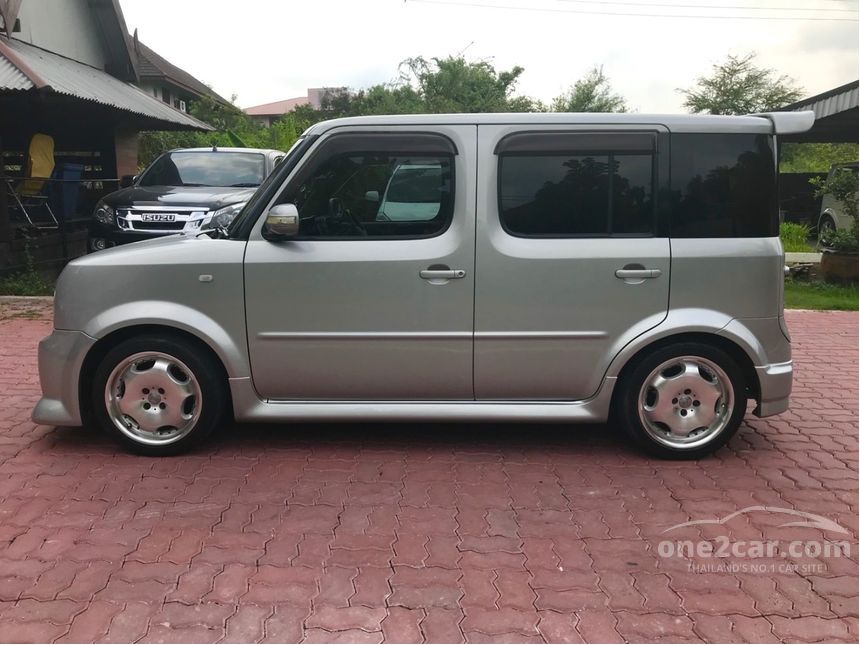 Nissan cube z11 характеристики