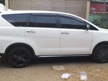 2019 Toyota Innova Venturer 2,4 Base Spec Wagon