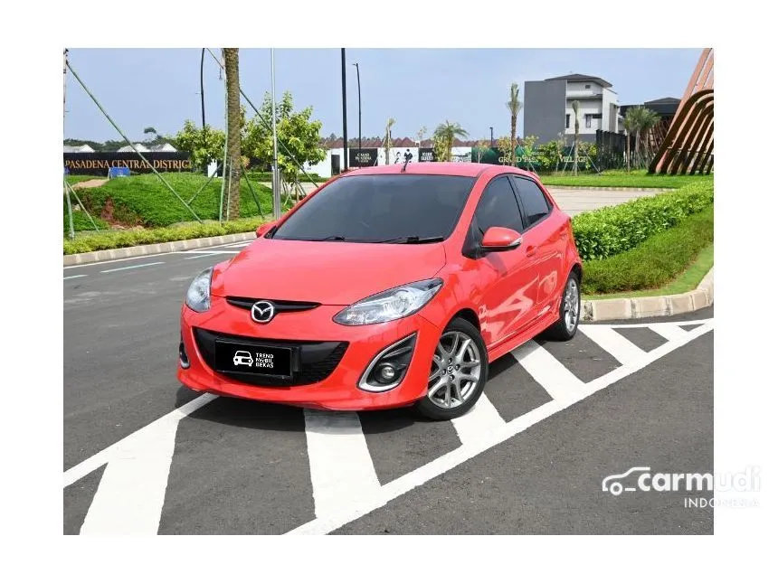 2013 Mazda 2 R Hatchback