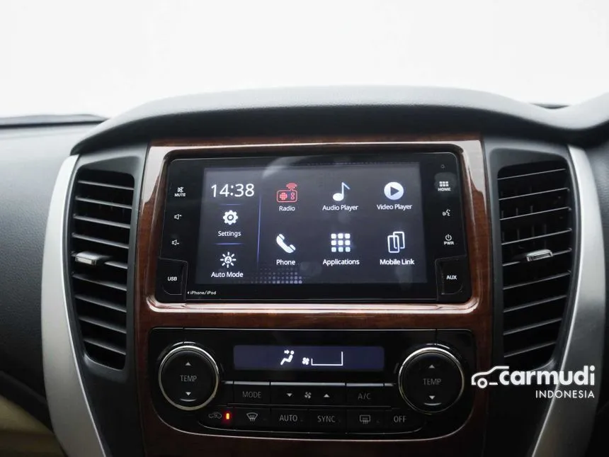 2019 Mitsubishi Pajero Sport Dakar Ultimate SUV