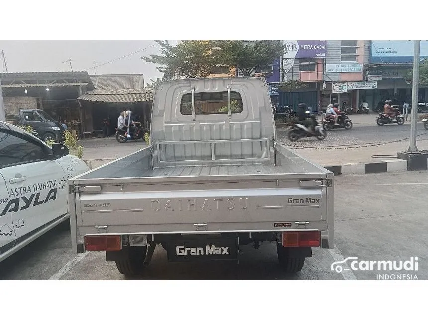 2024 Daihatsu Gran Max STD Single Cab Pick-up