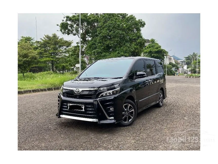 Jual Mobil Toyota Voxy 2018 2.0 di DKI Jakarta Automatic Wagon Hitam Rp 339.000.000