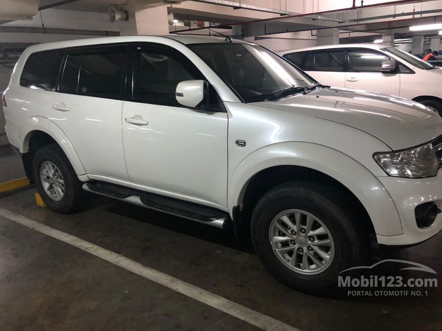 2015 Mitsubishi Pajero Sport GLX SUV