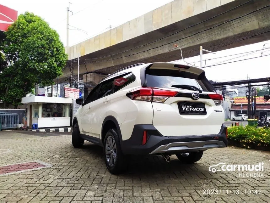 Jual Mobil Daihatsu Terios 2024 R 1.5 di Jawa Barat Manual SUV Putih Rp 268.850.000