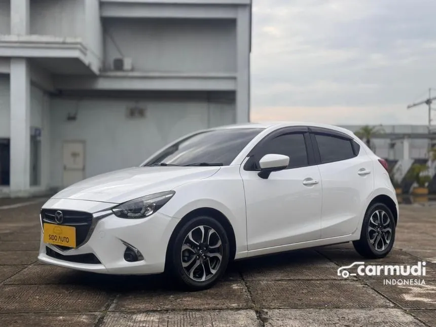 2017 Mazda 2 R Hatchback