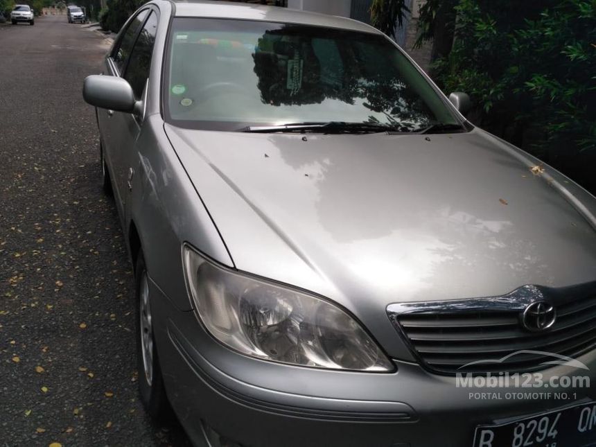 2003 Toyota Camry V Sedan