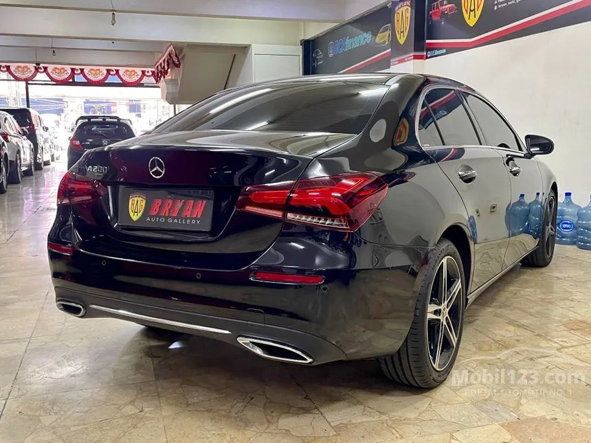 2022 Mercedes-Benz A200 progressive line Sedan