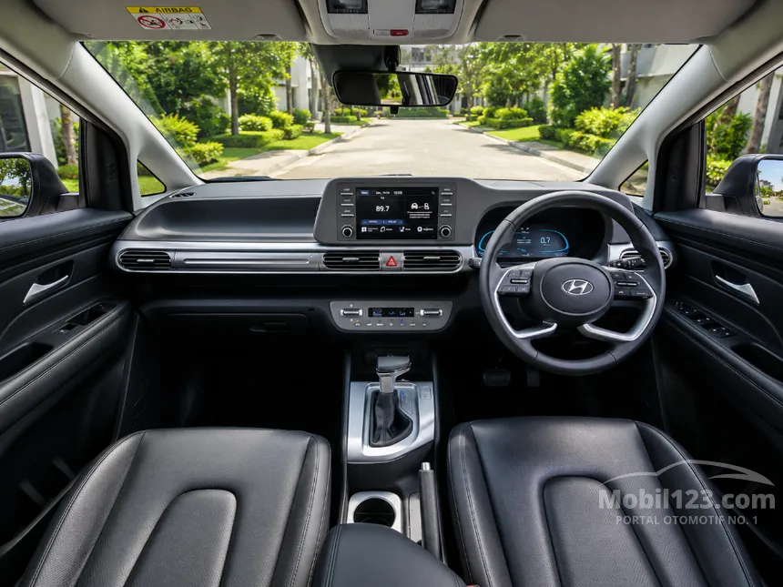 2023 Hyundai Stargazer Prime MPV