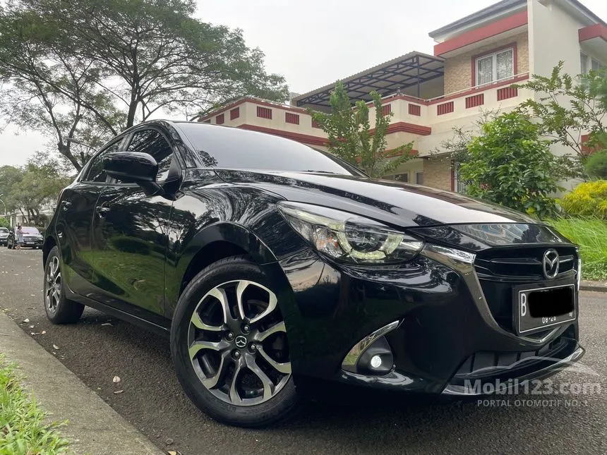 Jual Mobil Mazda 2 2018 R 1.5 di Banten Automatic Hatchback Hitam Rp 187.000.000
