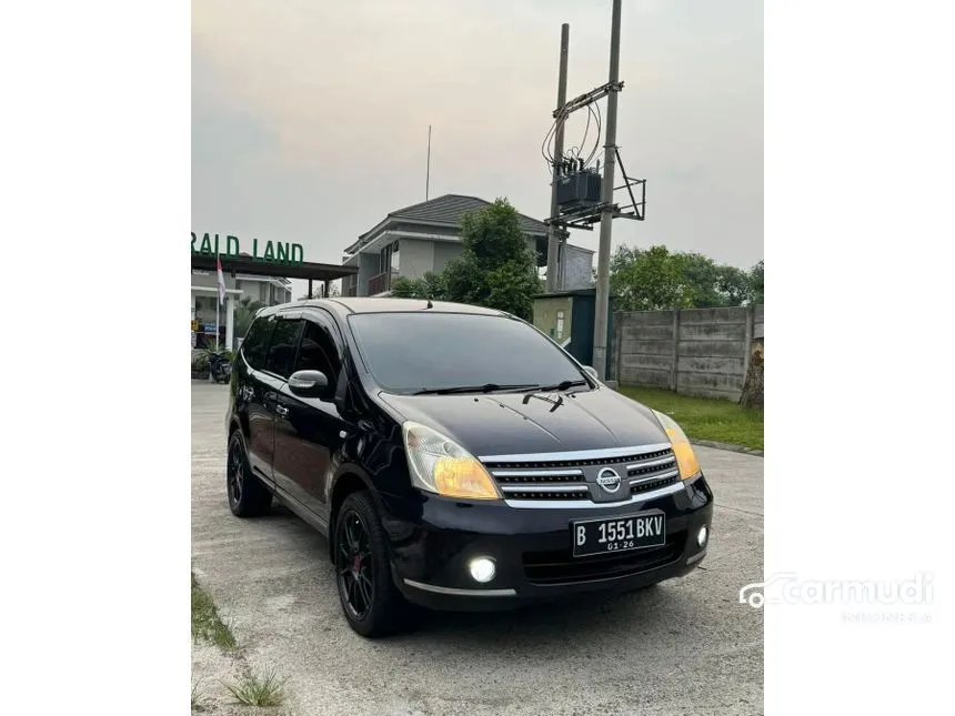 2010 Nissan Grand Livina Ultimate MPV