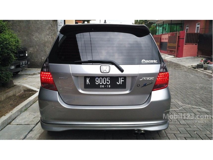 Jual Mobil  Honda Jazz  2005  VTEC  1 5 di Jawa Tengah Manual 