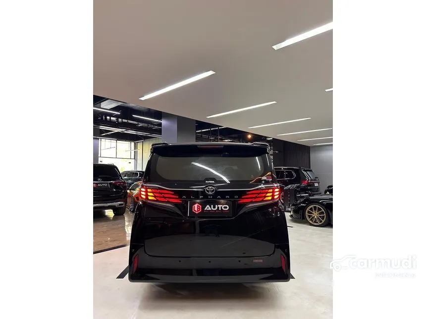 2024 Toyota Alphard G MPV