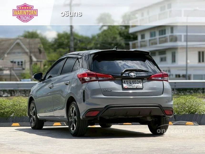 2023 Toyota YARIS Premium S Hatchback