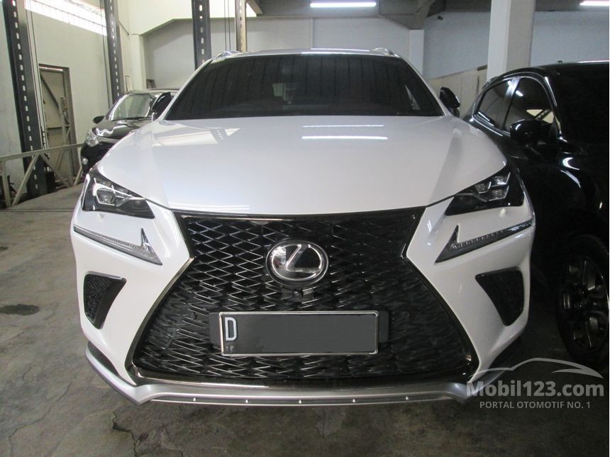 Jual Mobil  Lexus  NX300 2021 F Sport 2 0 di Jawa Barat 