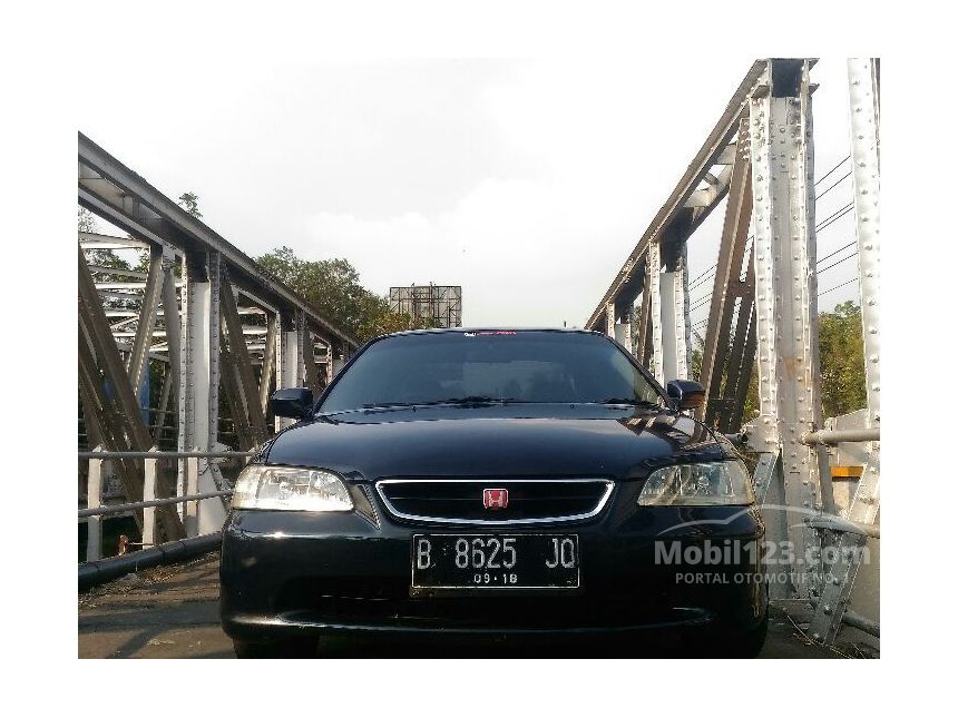 Jual Mobil  Honda  Accord  2000 VTi 2 3 di Jawa  Tengah  Manual 