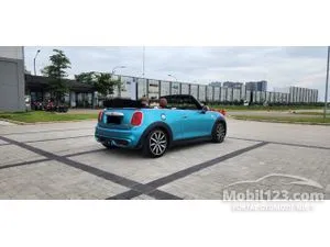 2017 MINI Cooper 2.0 S 3 Door (Red Hot) Hatchback