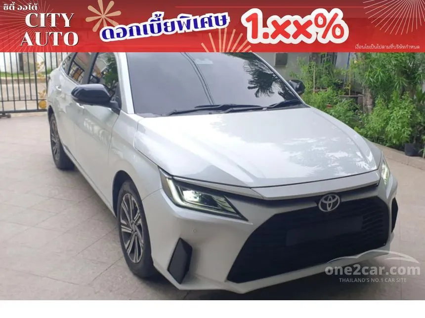 2024 Toyota Yaris Ativ Premium Luxury Sedan