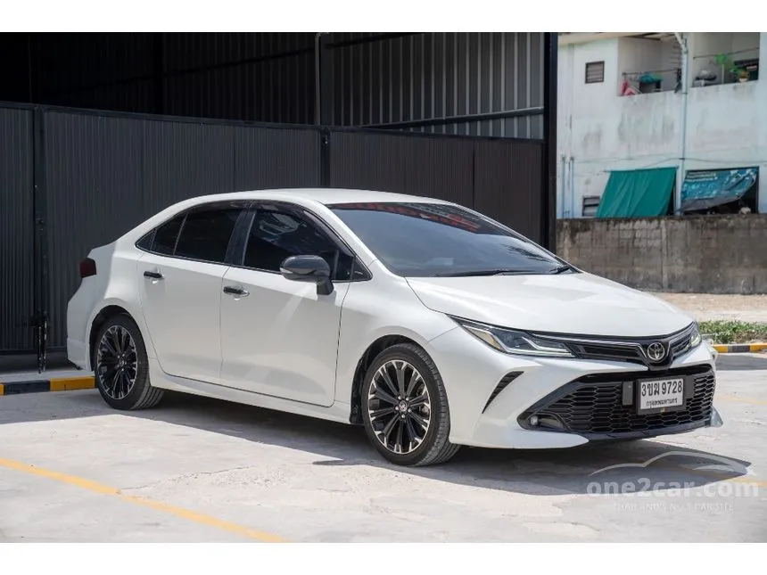 2022 Toyota Corolla Altis GR Sport Sedan