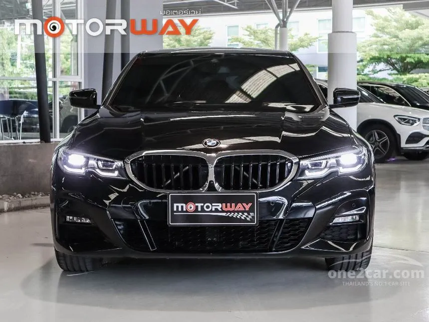 2021 BMW 330e M Sport Sedan