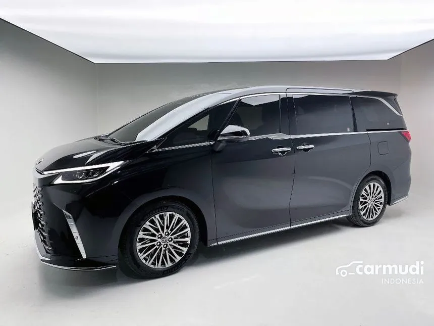 2023 Lexus LM 350h 7 Seater MPV